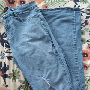 EUC Lee Distressed Flare Jeans Women's 6